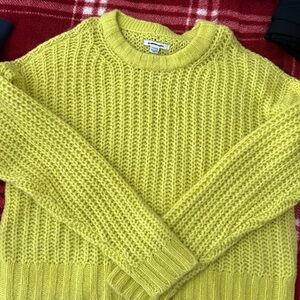 Ladies sweater